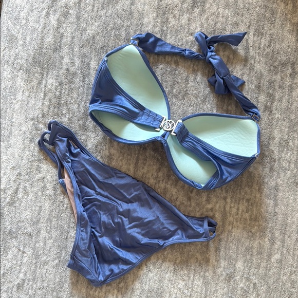Victoria Secret Blue Bikini Set - Picture 2 of 4